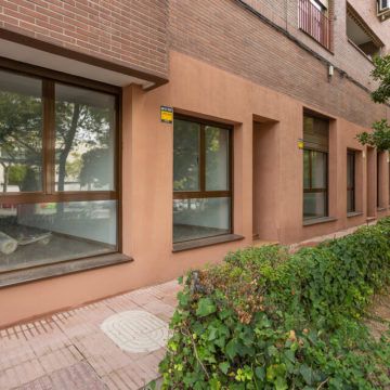 AVDA DE LA SIERRA, MADRID. CAMBIO DE LOCAL A VIVIENDA