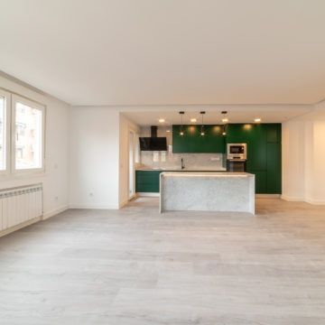 Reforma integral vivienda calle Hernani, Madrid